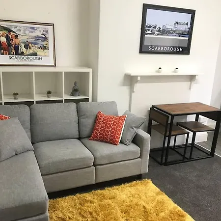 4 Avenue House Scarborough