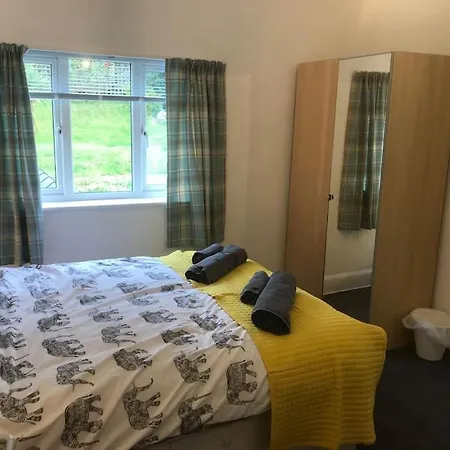 Apartment 4 Avenue House