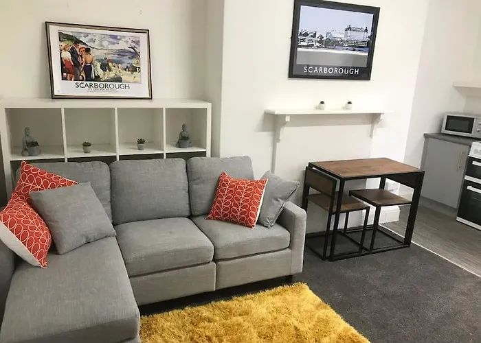 4 Avenue House スカーバラ