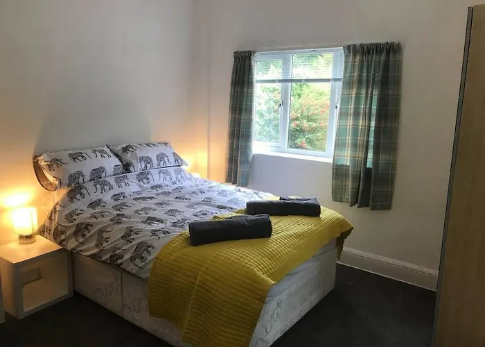 4 Avenue House * スカーバラ